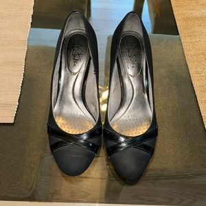 Life stride heels